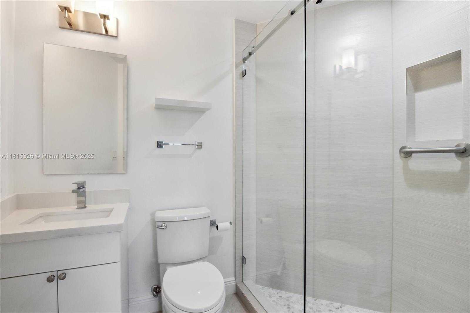 Small Image of 713 CRANDON BLVD #PH-3, Key Biscayne Number 12