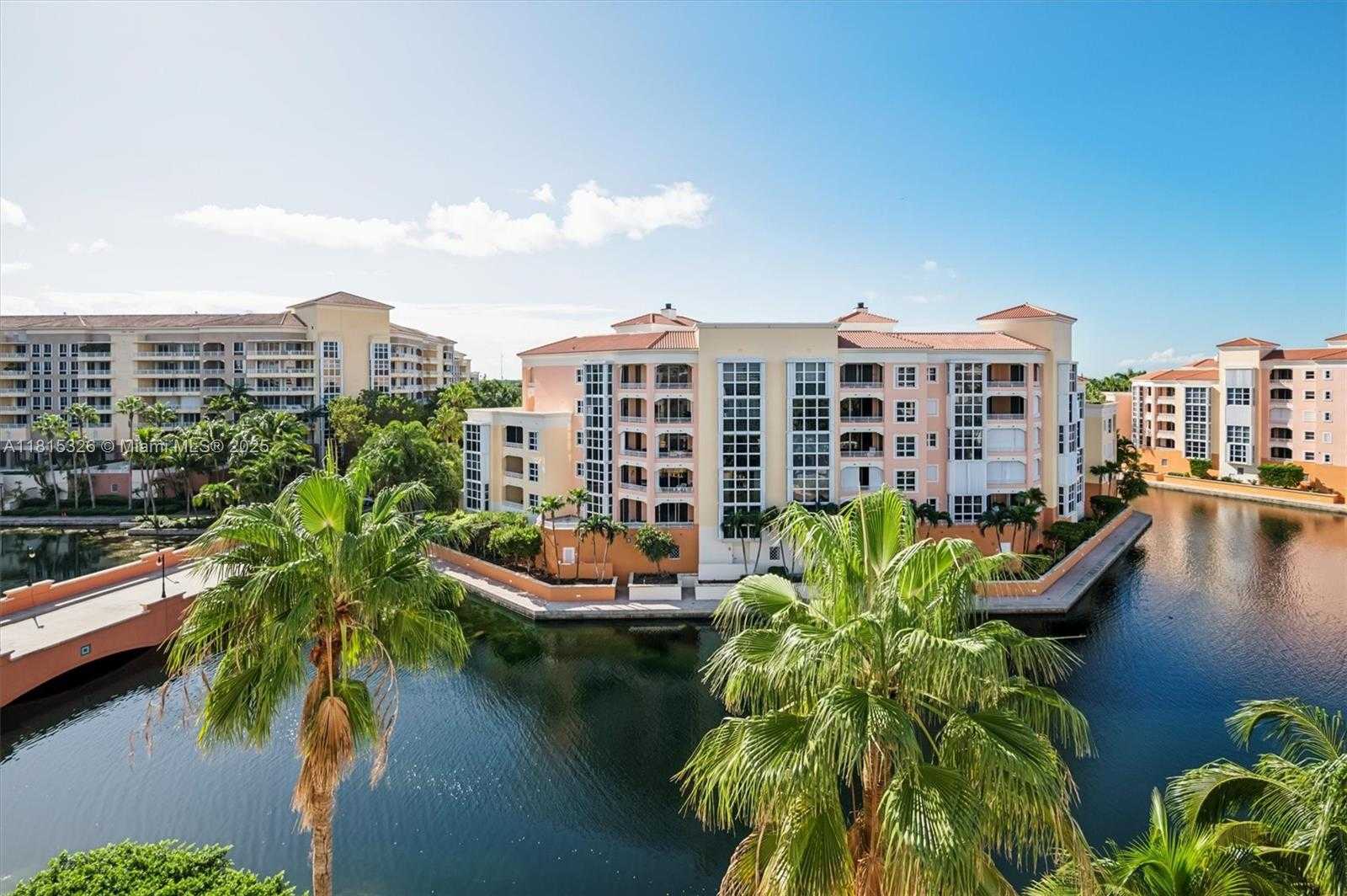 Small Image of 713 CRANDON BLVD #PH-3, Key Biscayne Number 16