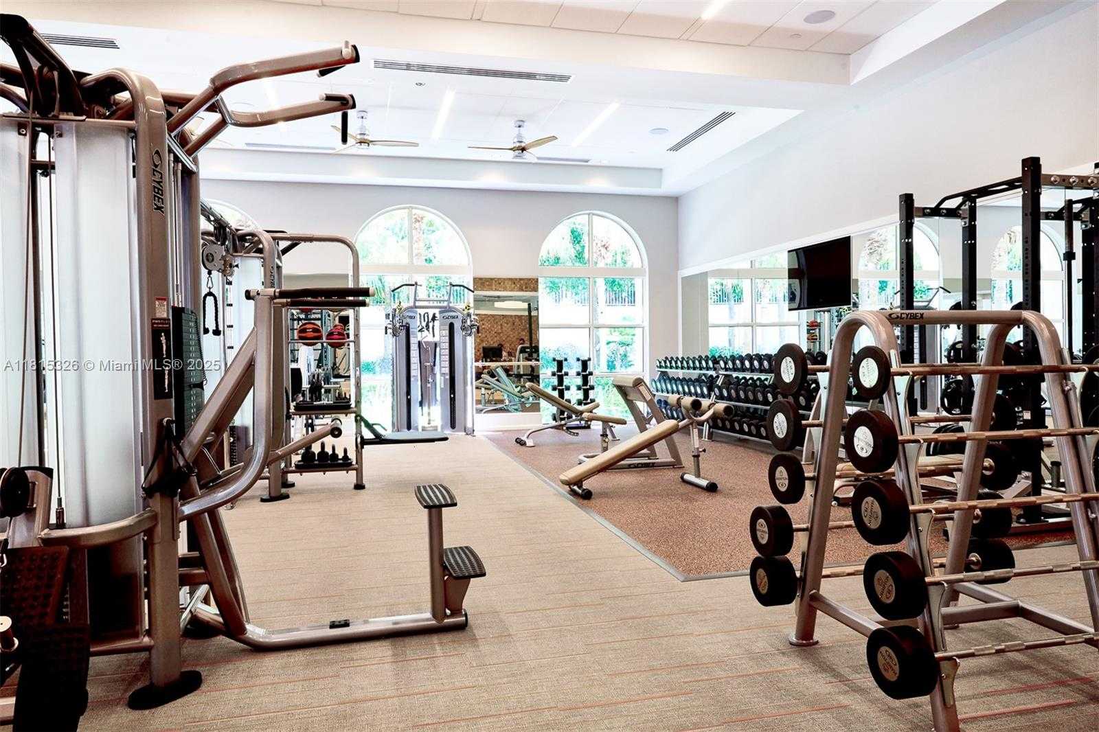 Small Image of 713 CRANDON BLVD #PH-3, Key Biscayne Number 29