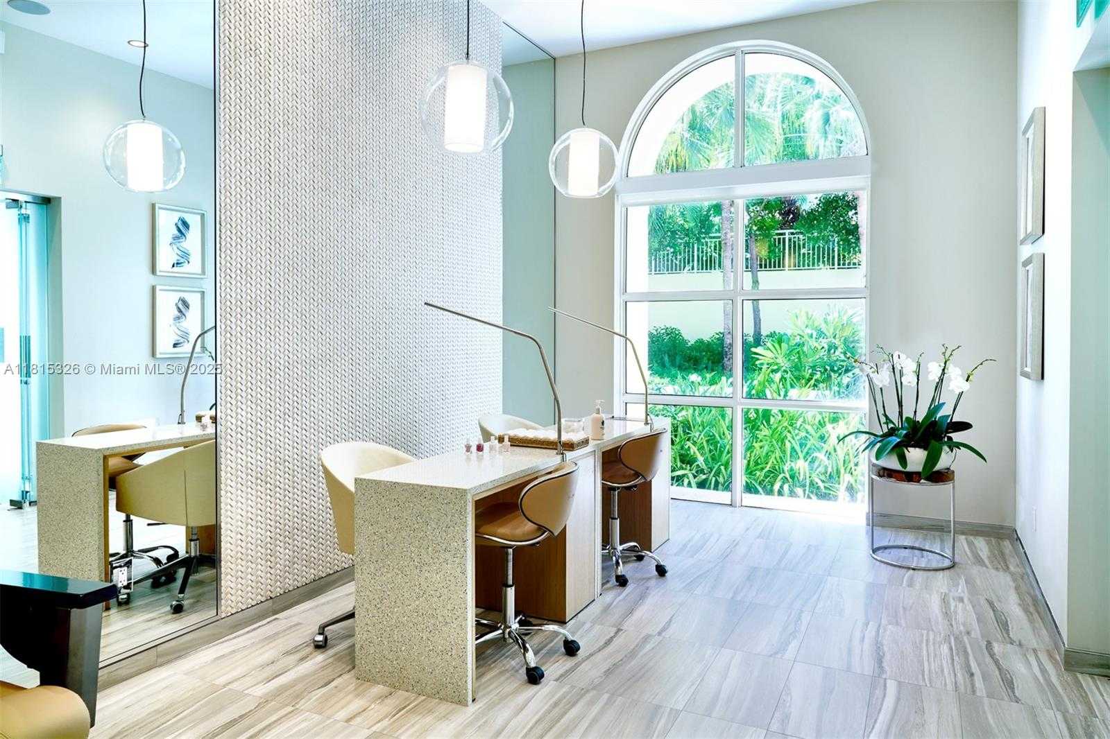 Small Image of 713 CRANDON BLVD #PH-3, Key Biscayne Number 46
