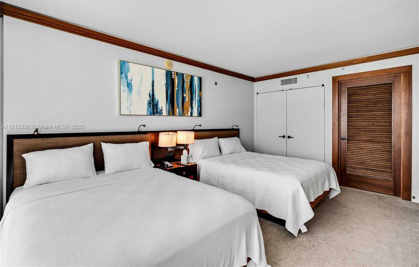 Small Image of 6801 COLLINS AVE #417 (404 Deed), Miami Beach Number 12