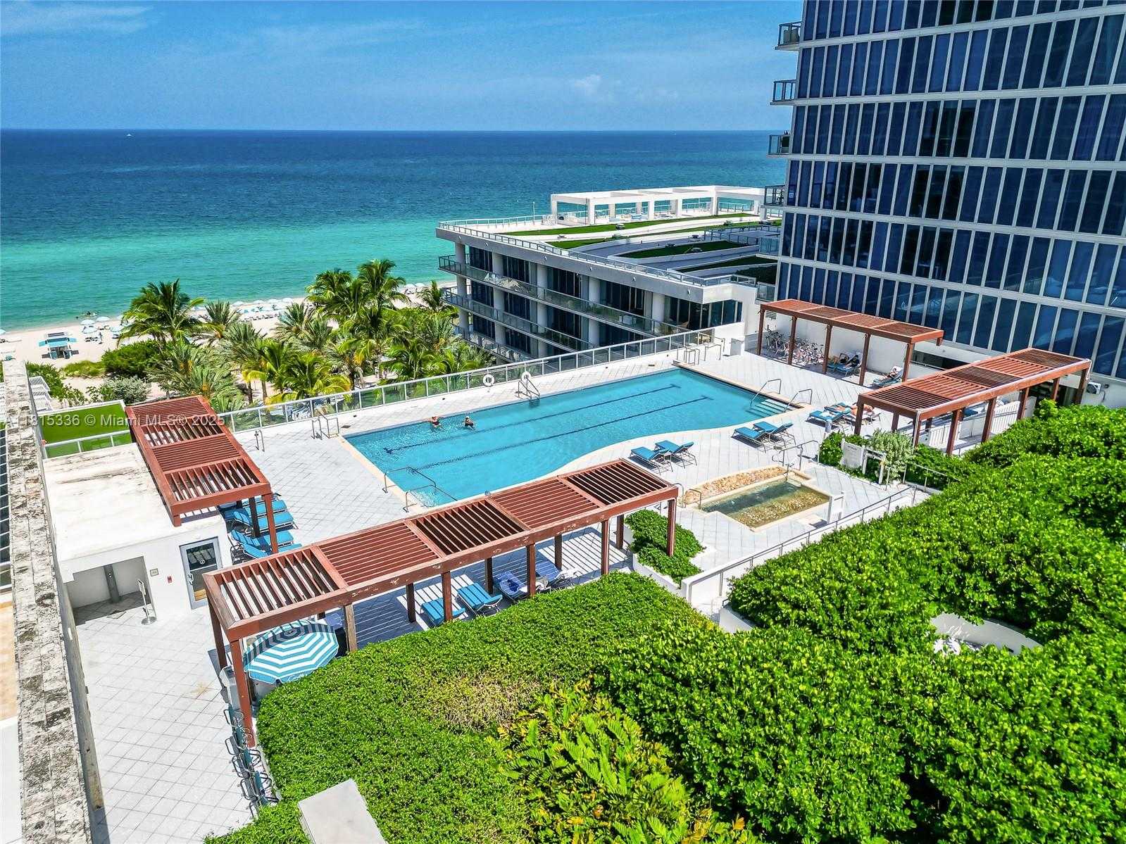 Small Image of 6801 COLLINS AVE #417 (404 Deed), Miami Beach Number 24