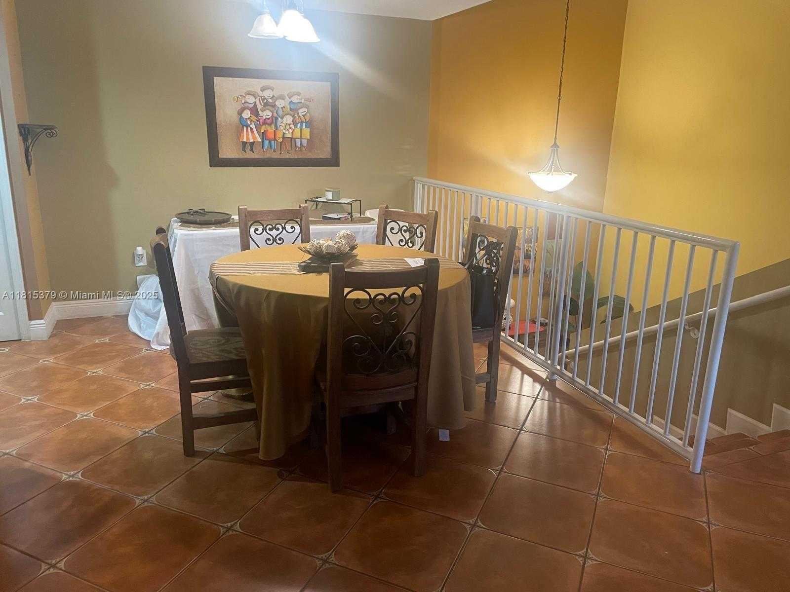 Small Image of 6560 NORTH WEST 114TH AVE #531, Doral Number 3
