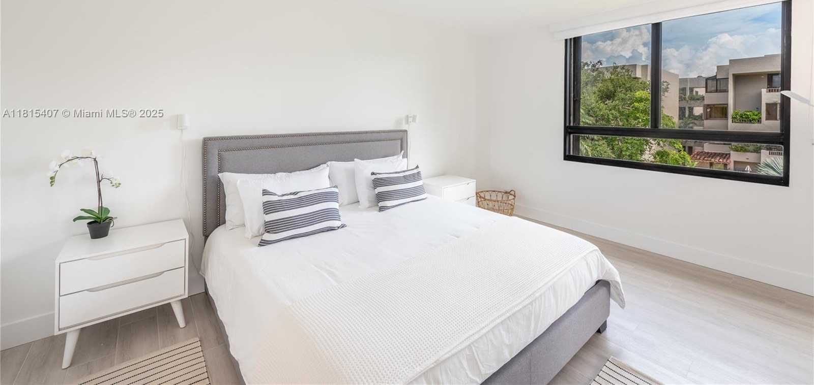 Small Image of 181 CRANDON BLVD #306, Key Biscayne Number 11