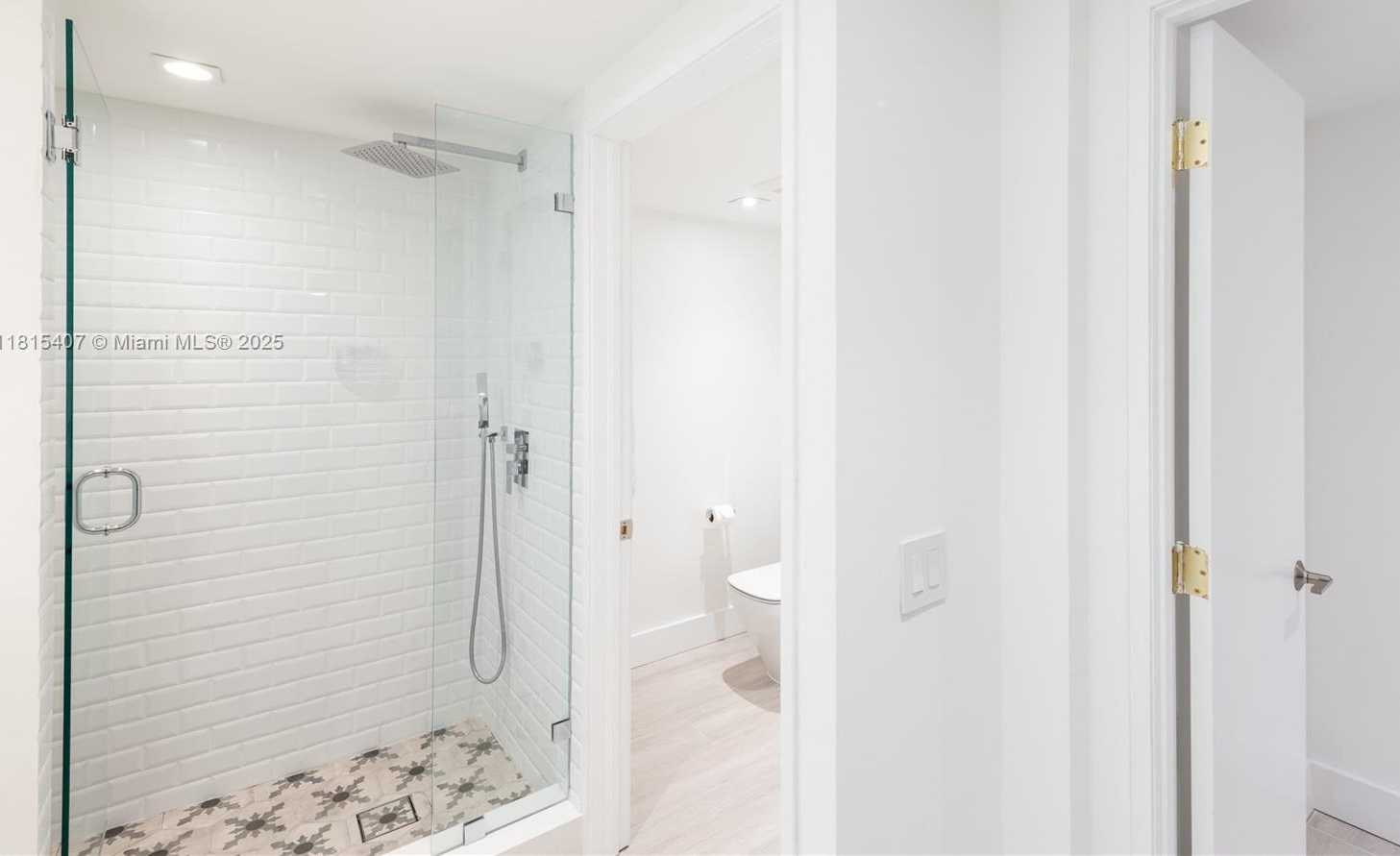 Small Image of 181 CRANDON BLVD #306, Key Biscayne Number 16