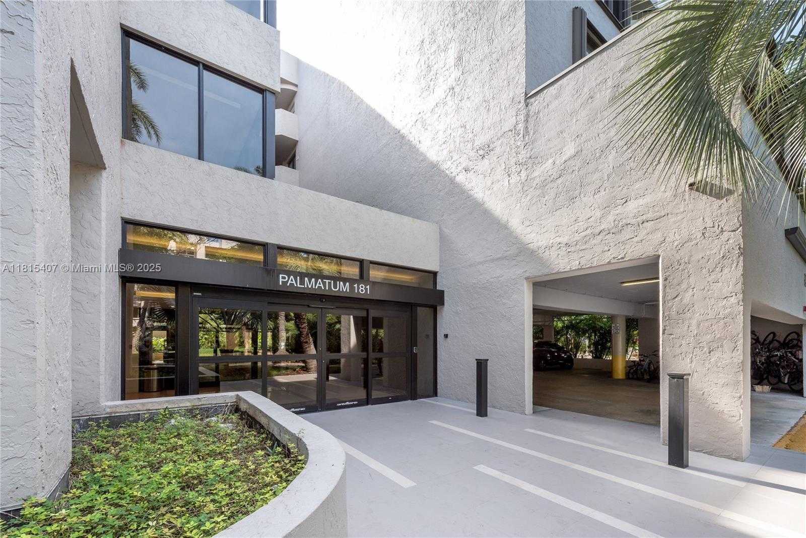 Small Image of 181 CRANDON BLVD #306, Key Biscayne Number 26