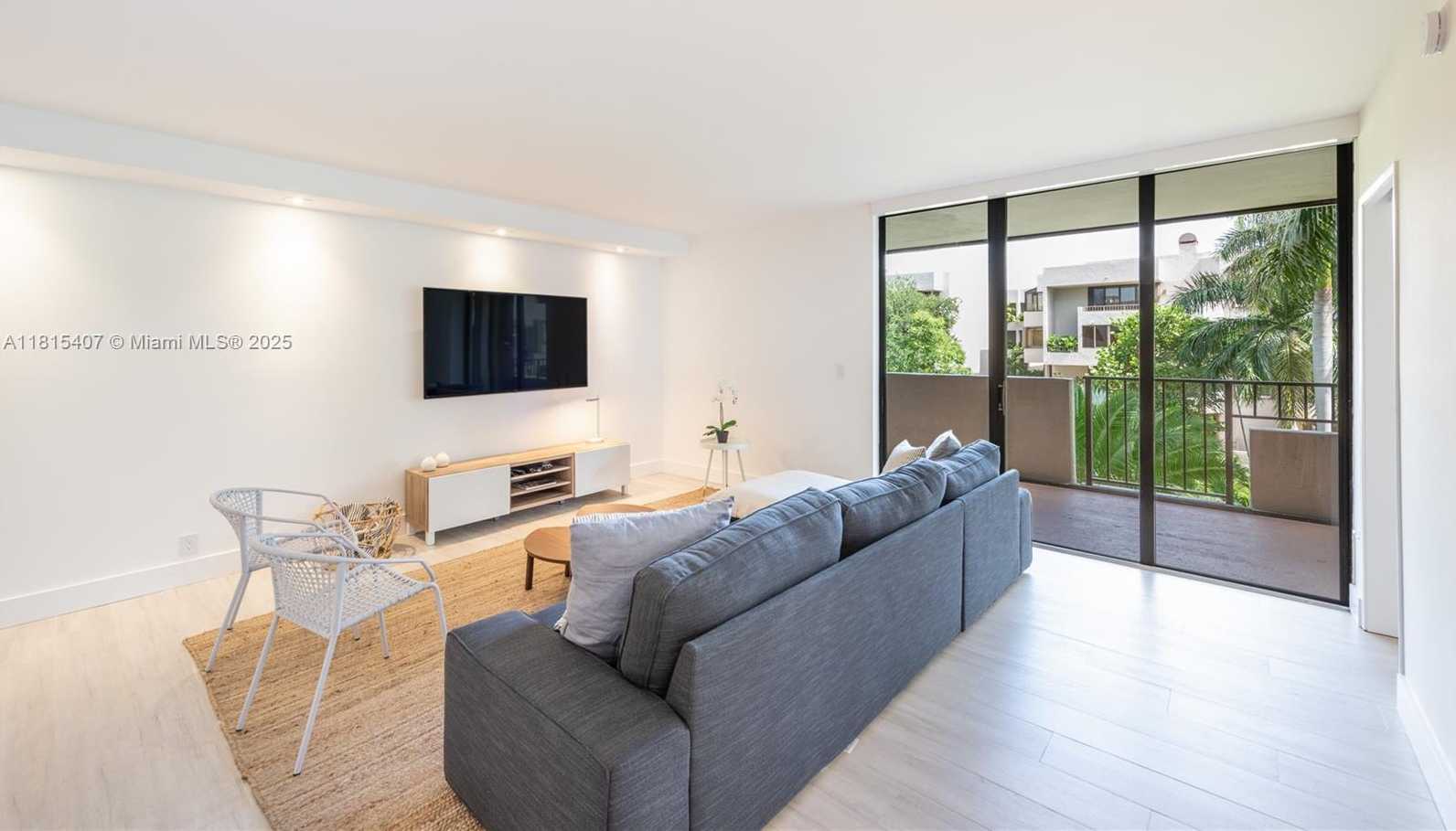 Small Image of 181 CRANDON BLVD #306, Key Biscayne Number 3