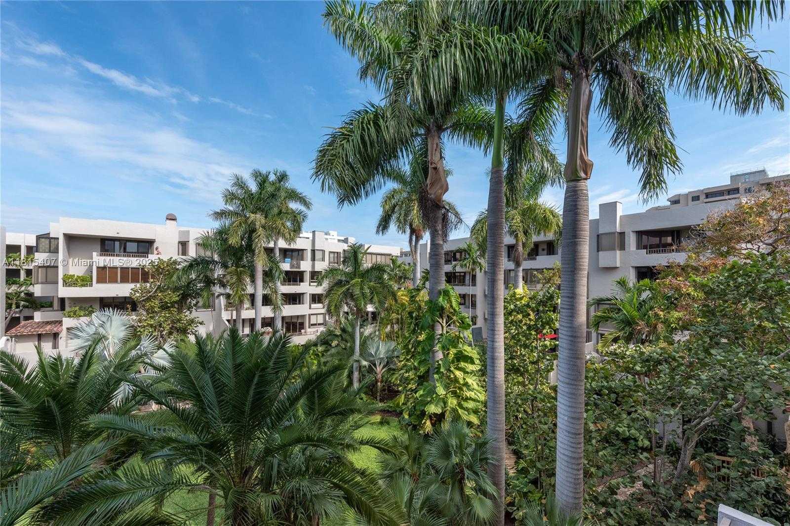Small Image of 181 CRANDON BLVD #306, Key Biscayne Number 30