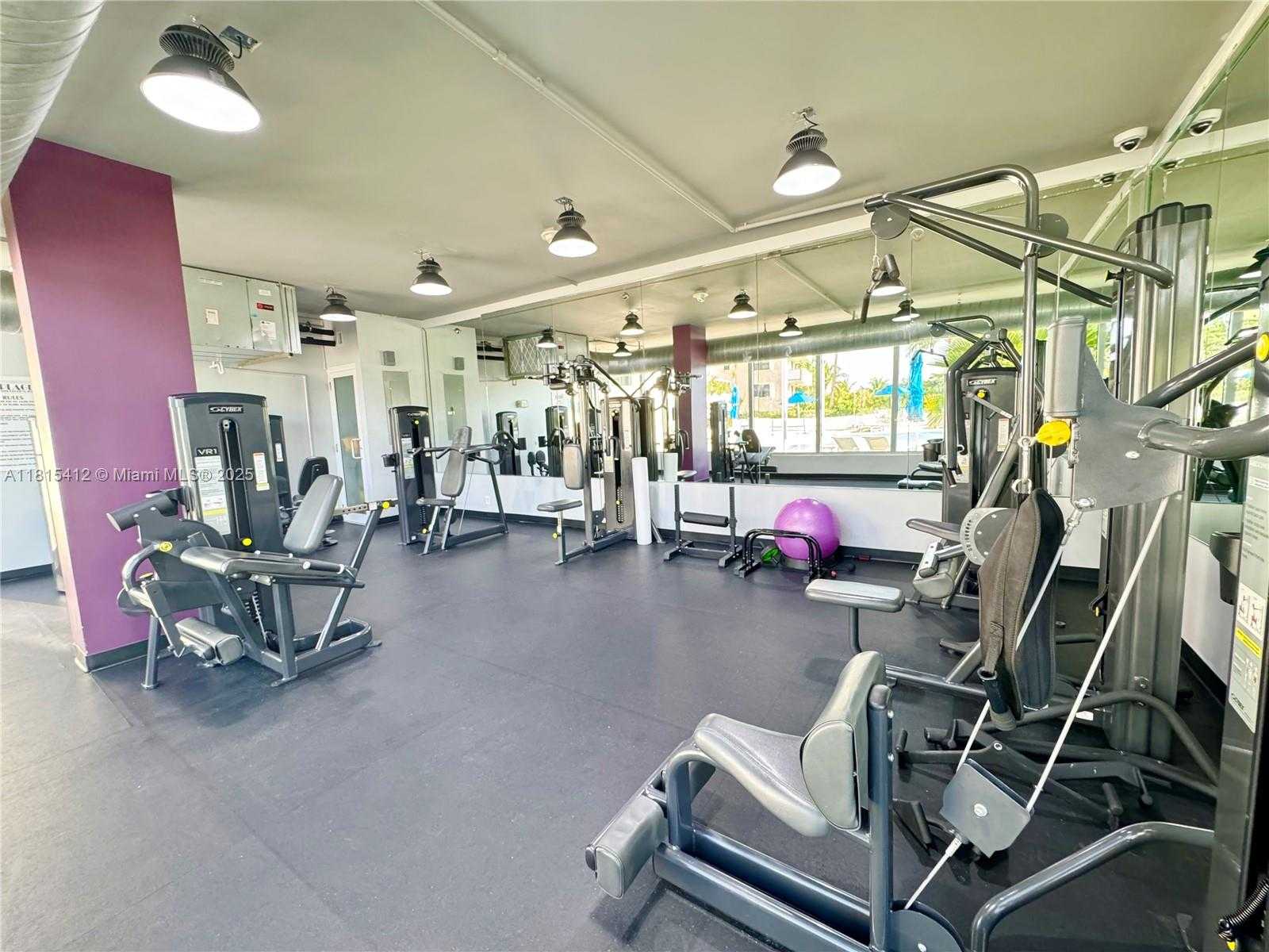 Small Image of 100 LINCOLN RD #1035, Miami Beach Number 21