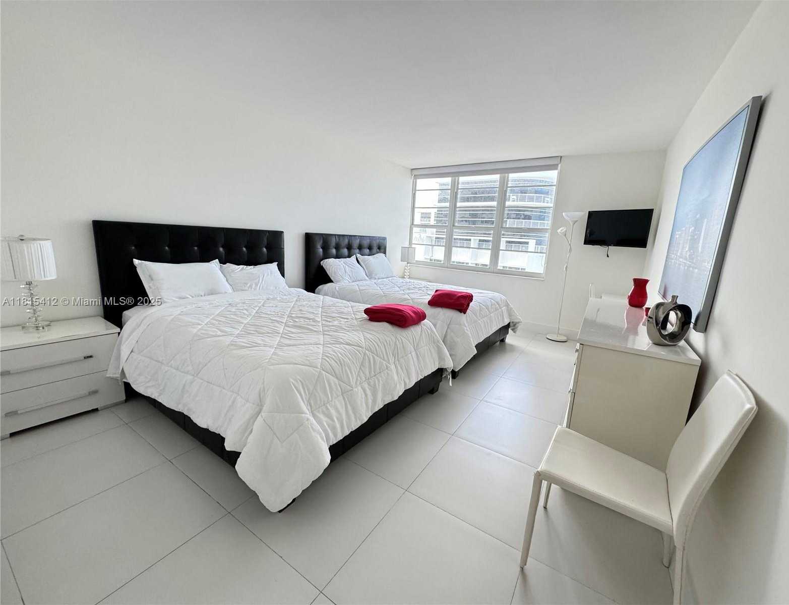 Small Image of 100 LINCOLN RD #1035, Miami Beach Number 7