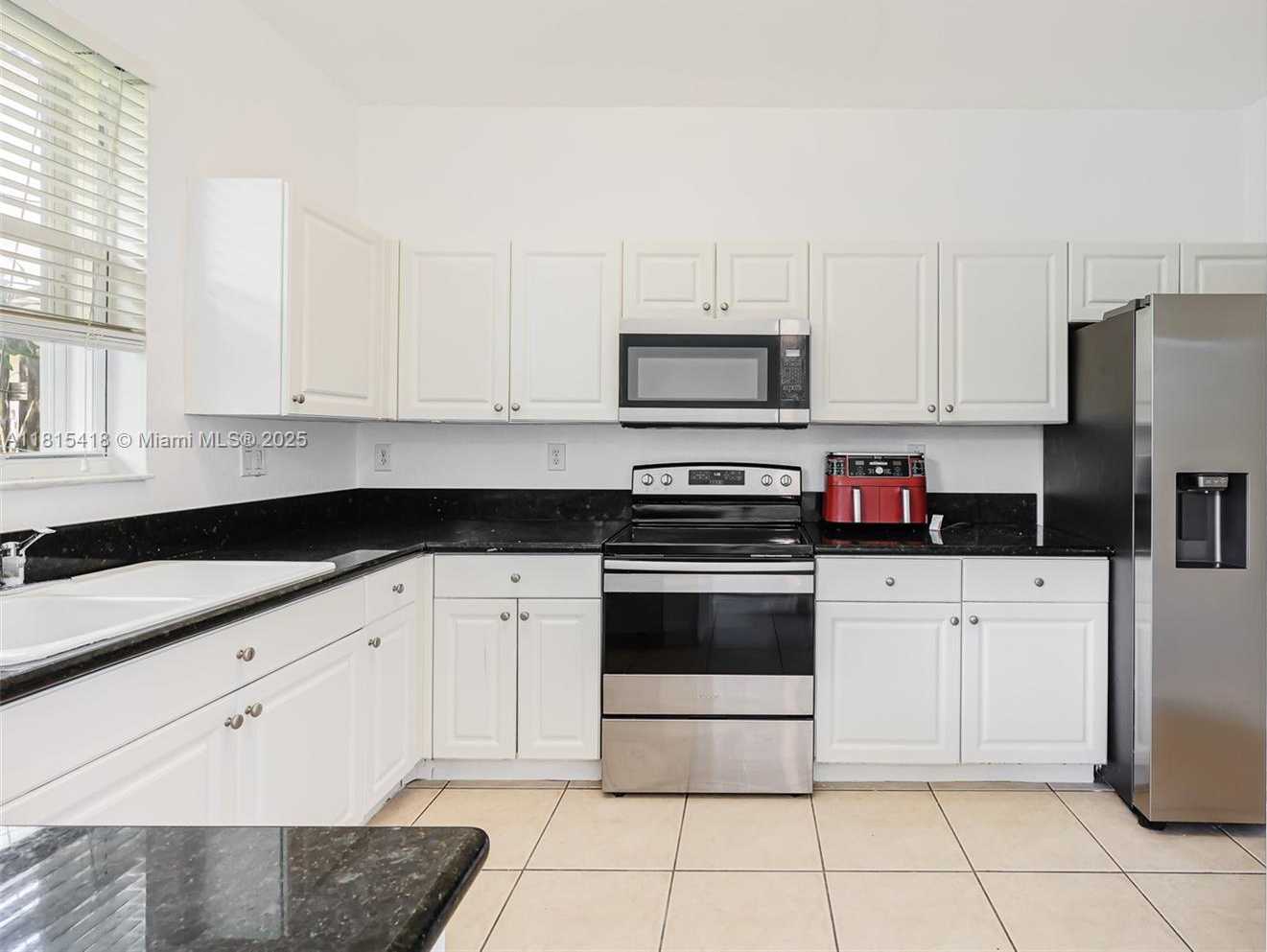 Small Image of 12883 SOUTH WEST 134TH TER, Miami Number 14