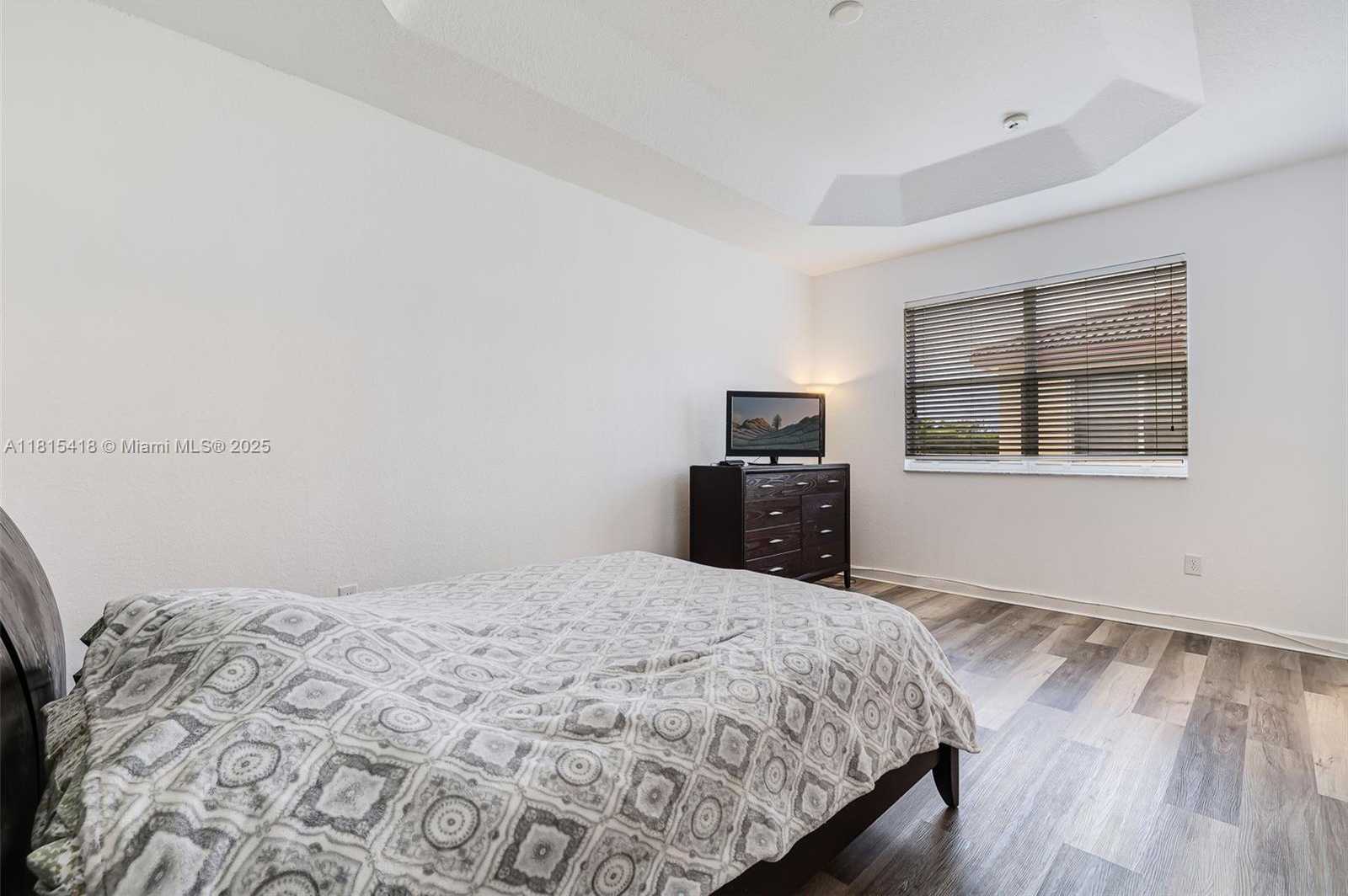 Small Image of 12883 SOUTH WEST 134TH TER, Miami Number 19