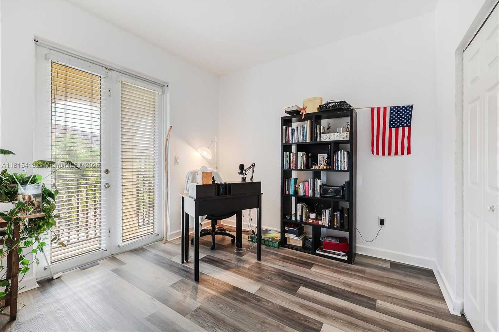 Small Image of 12883 SOUTH WEST 134TH TER, Miami Number 26