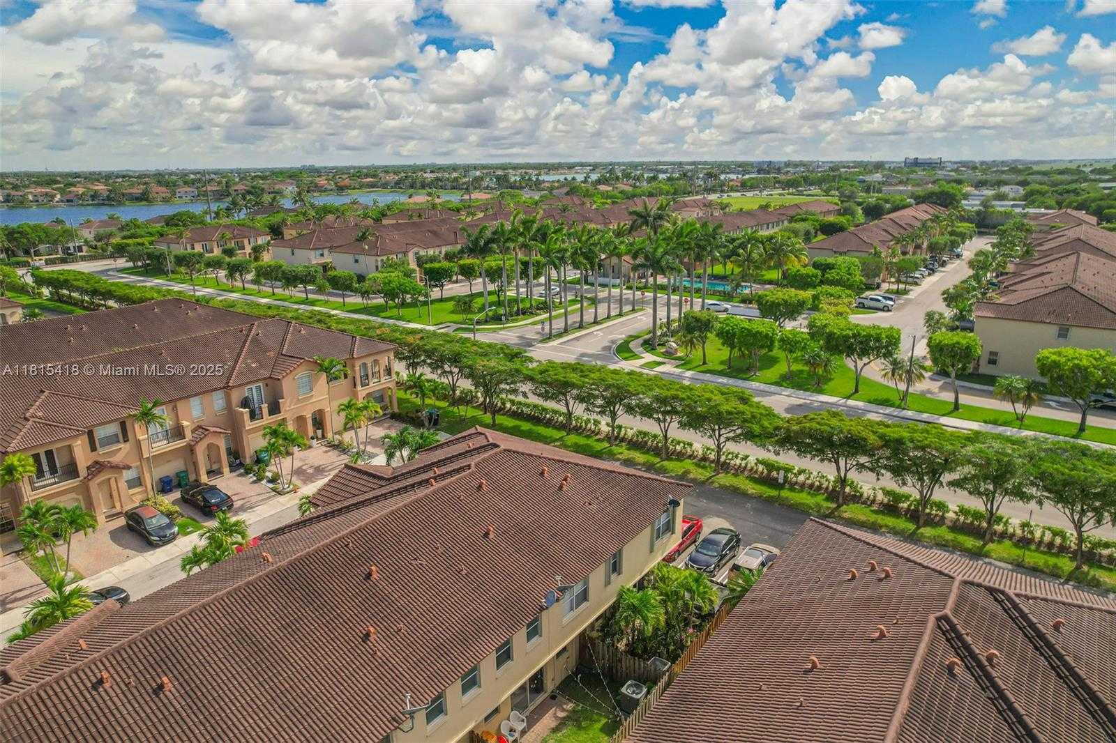 Small Image of 12883 SOUTH WEST 134TH TER, Miami Number 40