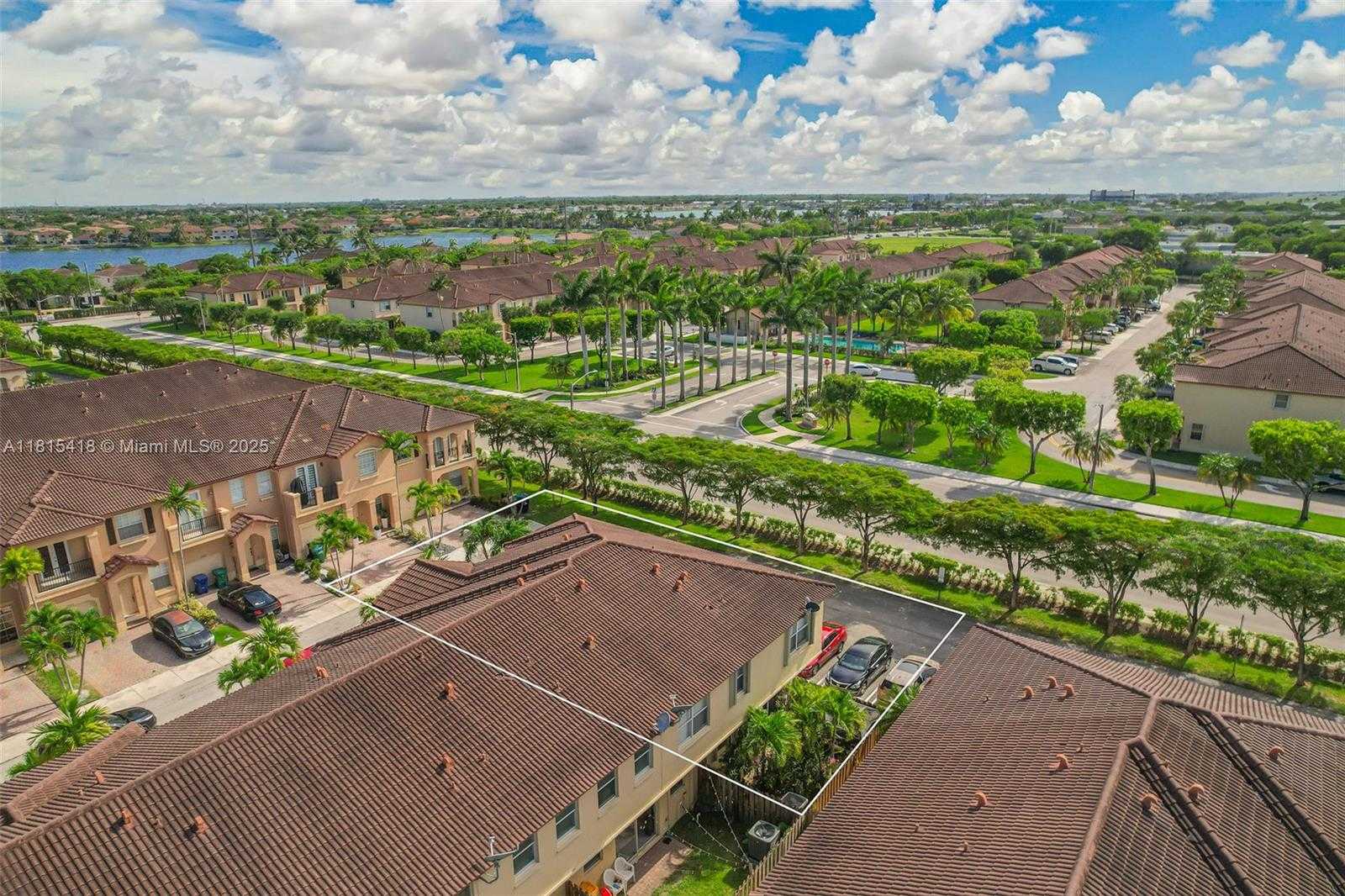 Small Image of 12883 SOUTH WEST 134TH TER, Miami Number 41