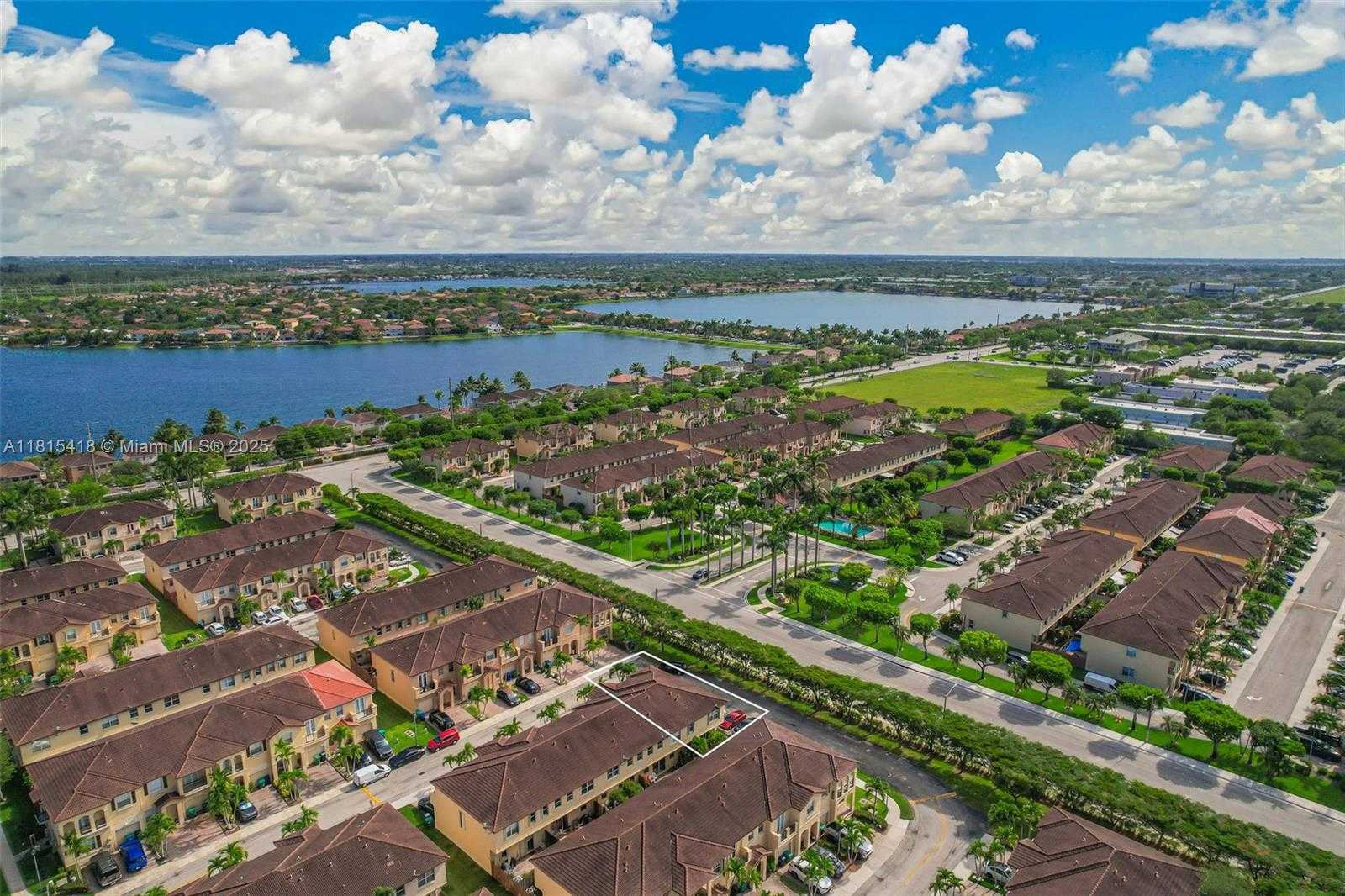 Small Image of 12883 SOUTH WEST 134TH TER, Miami Number 53