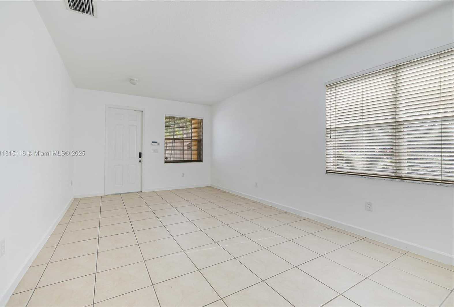 Small Image of 12883 SOUTH WEST 134TH TER, Miami Number 6