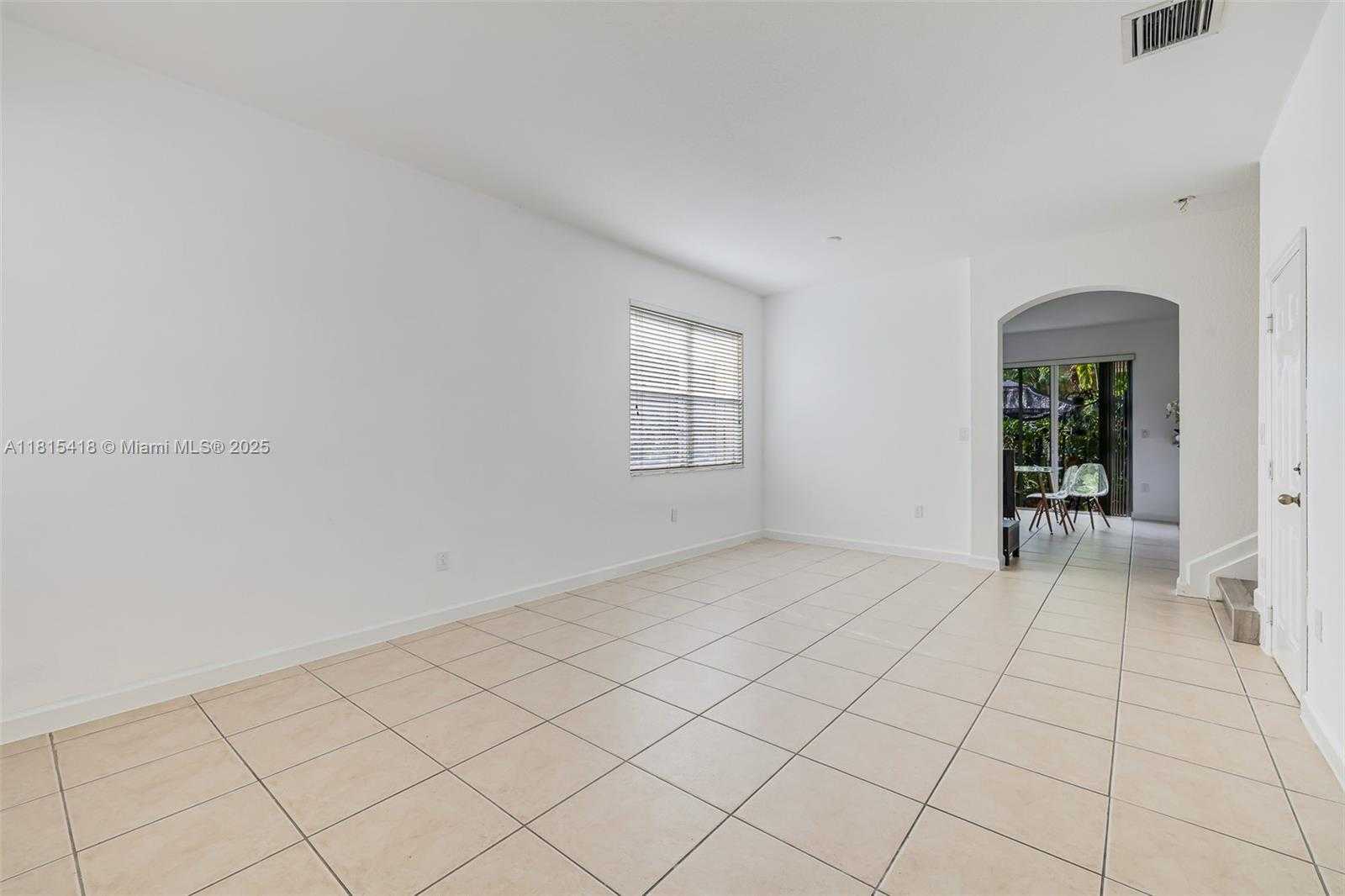 Small Image of 12883 SOUTH WEST 134TH TER, Miami Number 7