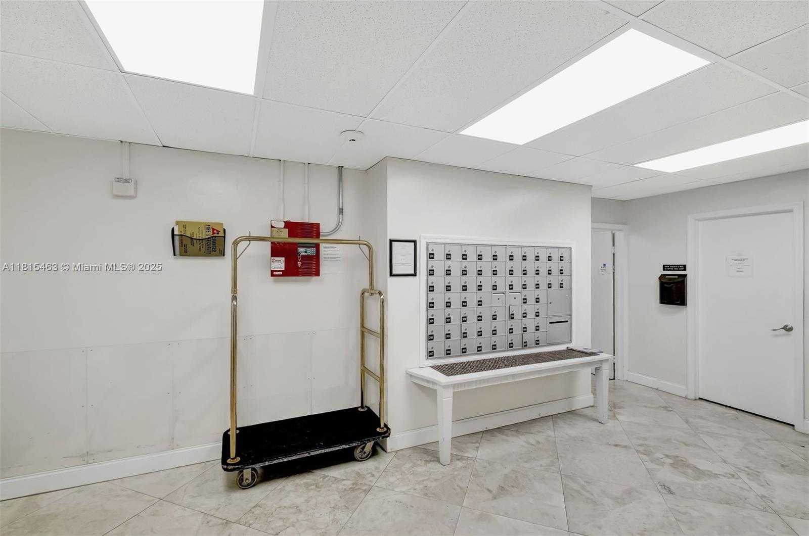 Small Image of 10101 EAST BAY HARBOR DR #502, Bay Harbor Islands Number 26