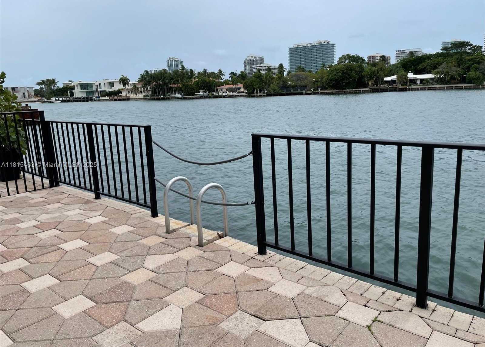 Small Image of 10101 EAST BAY HARBOR DR #502, Bay Harbor Islands Number 28