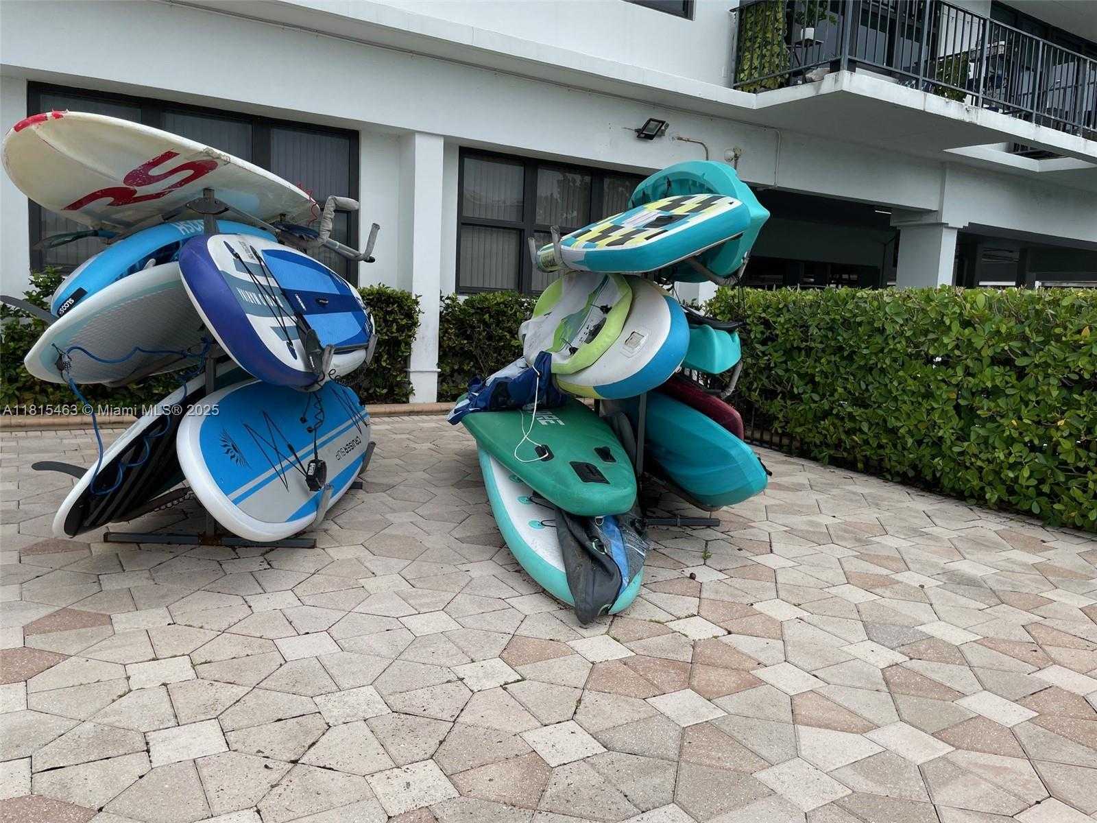 Small Image of 10101 EAST BAY HARBOR DR #502, Bay Harbor Islands Number 30