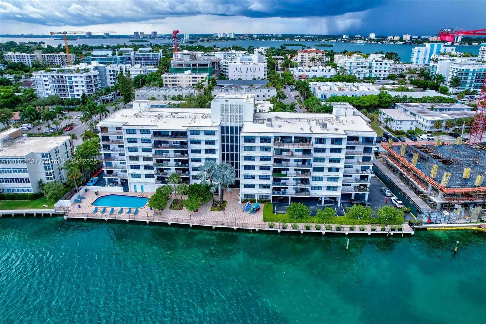 Small Image of 10101 EAST BAY HARBOR DR #502, Bay Harbor Islands Number 37