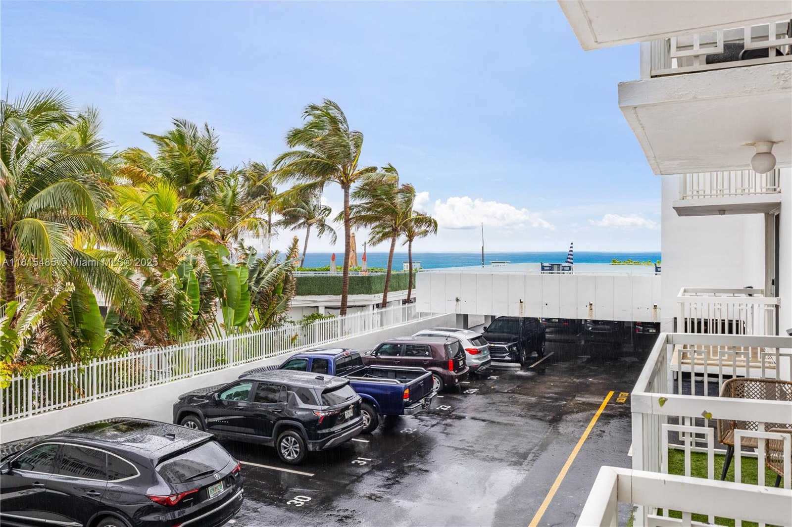 Small Image of 401 OCEAN DR #221, Miami Beach Number 18