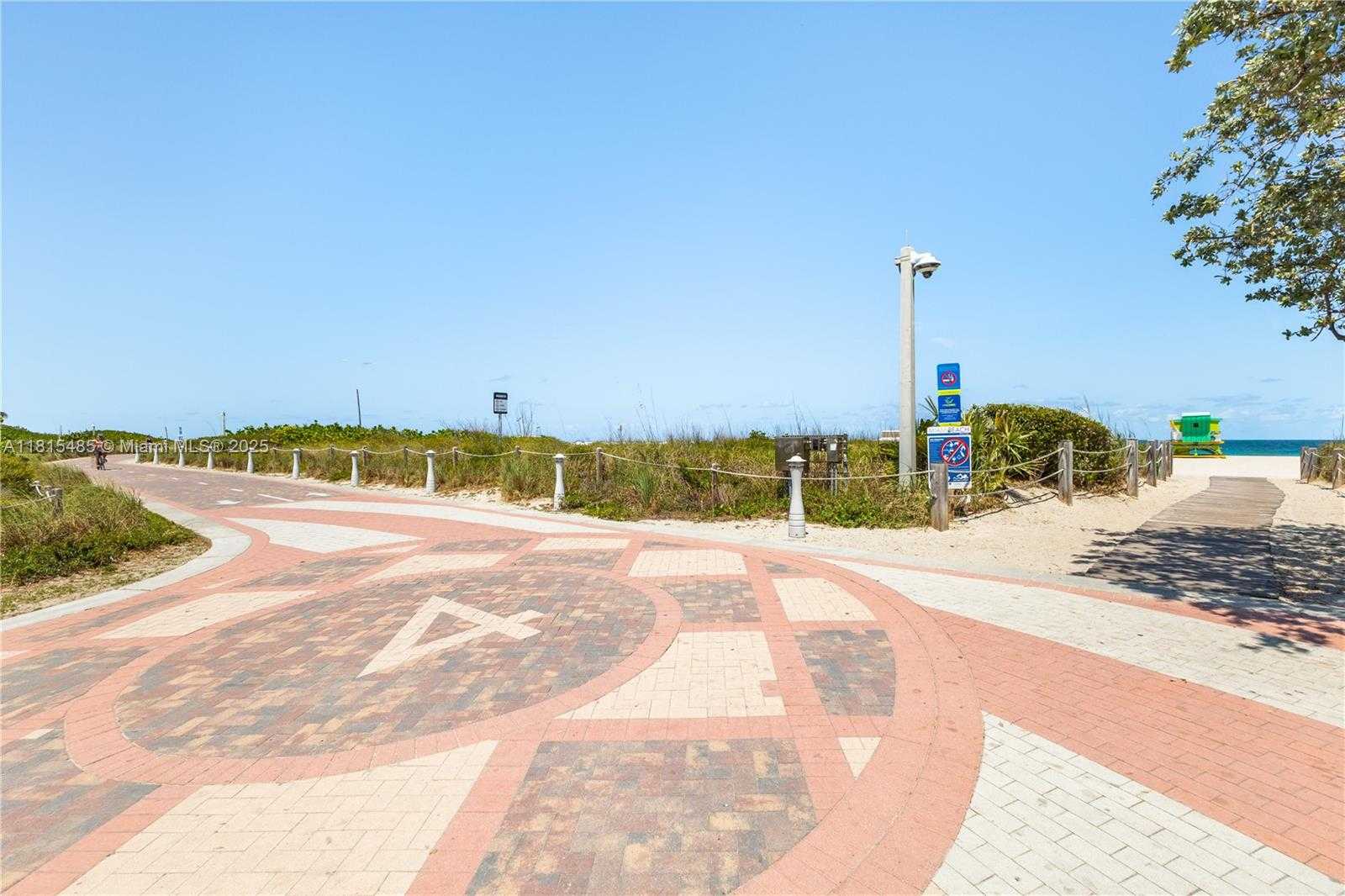 Small Image of 401 OCEAN DR #221, Miami Beach Number 28