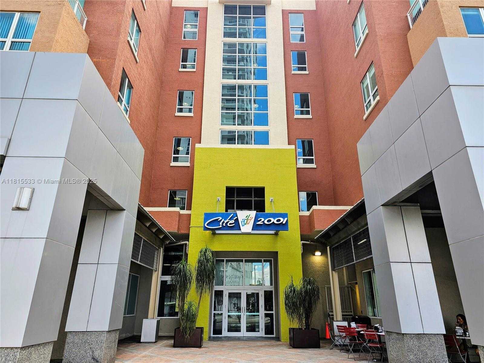 Small Image of 2001 BISCAYNE BLVD #2305, Miami Number 22
