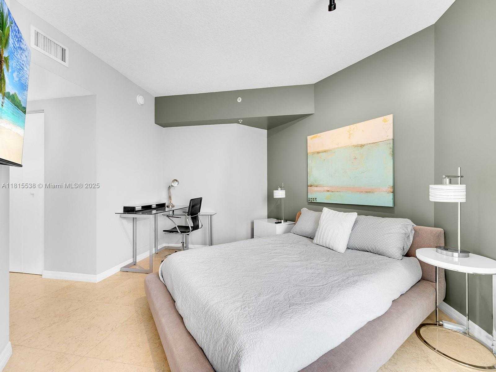 Small Image of 16699 COLLINS AVE #2906, Sunny Isles Beach Number 21