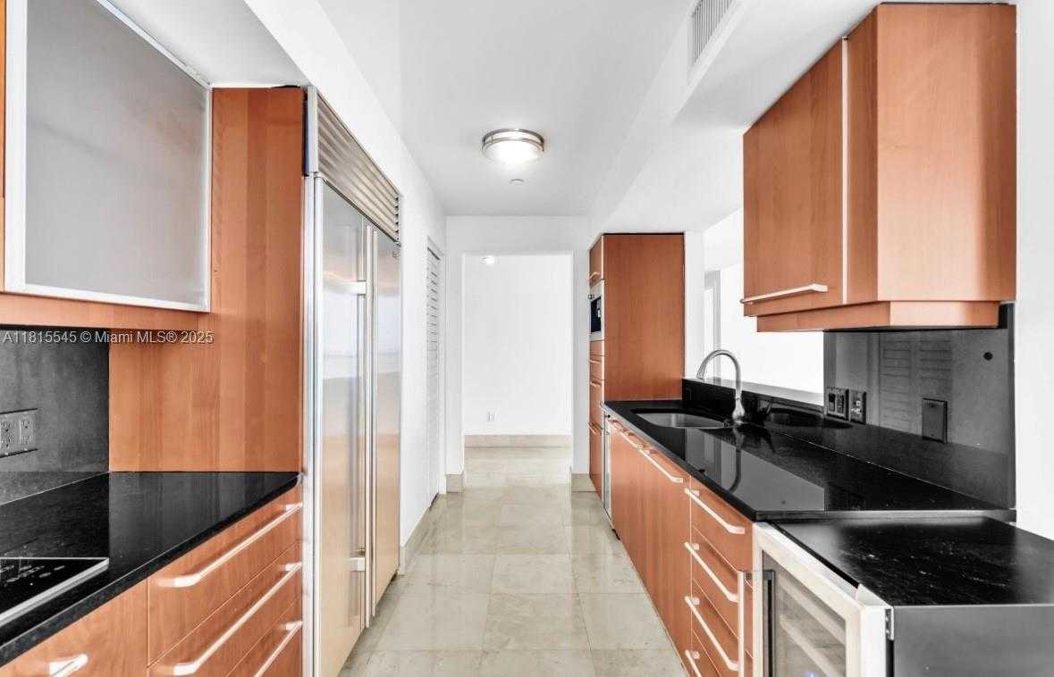 Small Image of 1331 BRICKELL BAY DR #1808, Miami Number 14