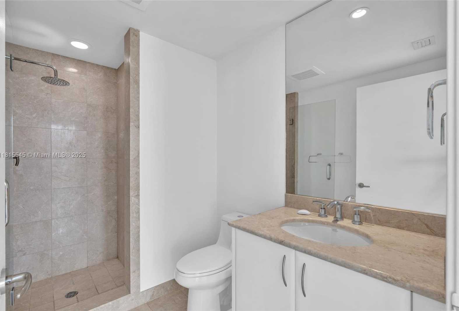 Small Image of 1331 BRICKELL BAY DR #1808, Miami Number 25