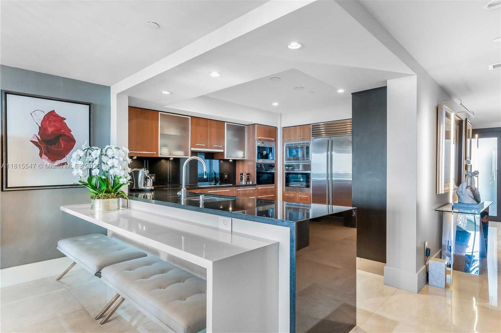 Small Image of 1331 BRICKELL BAY DR #2305, Miami Number 11