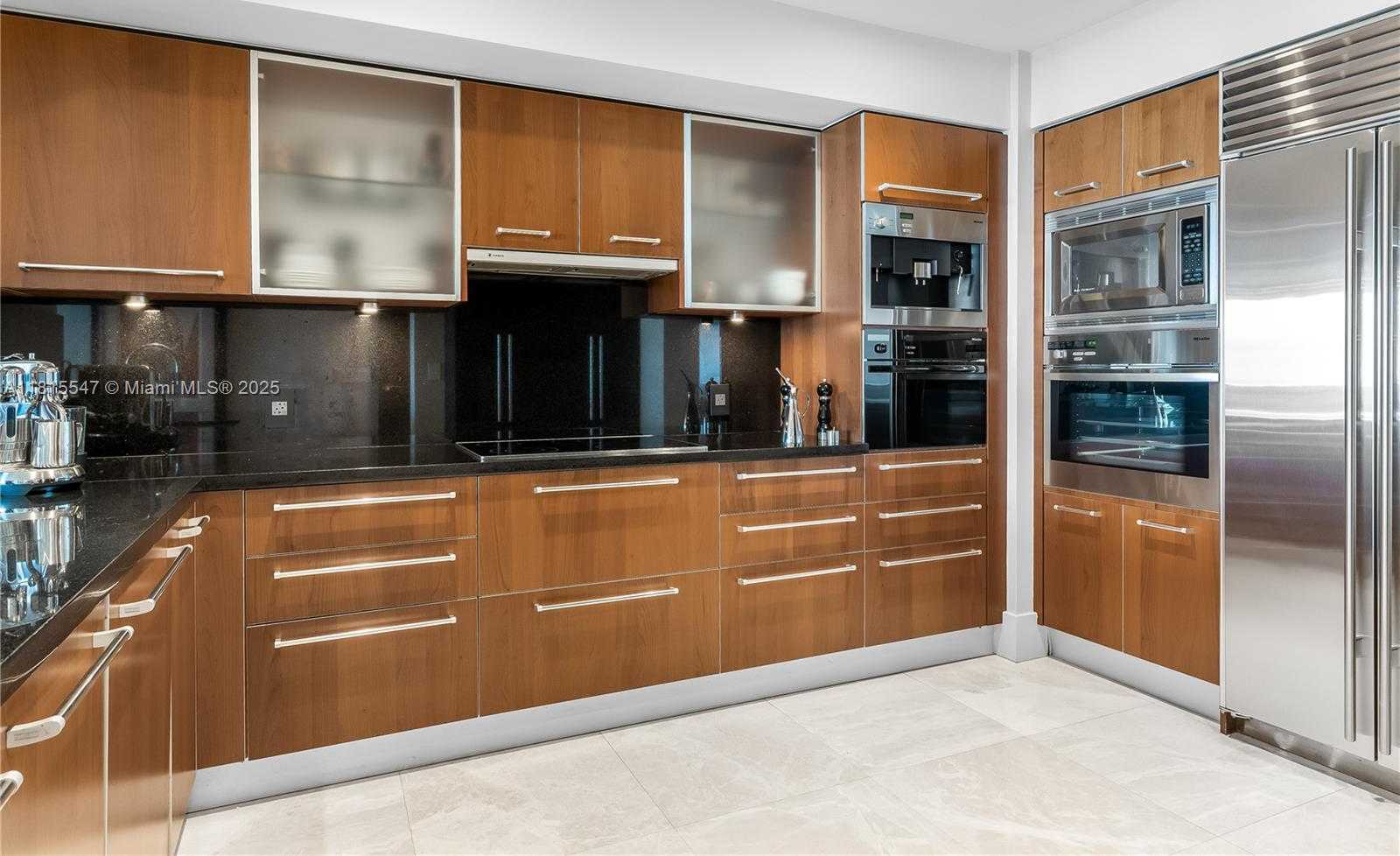 Small Image of 1331 BRICKELL BAY DR #2305, Miami Number 14