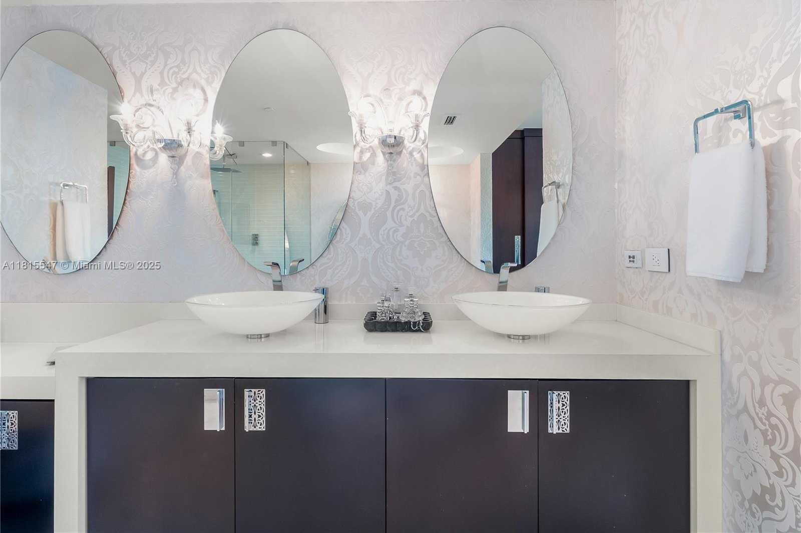 Small Image of 1331 BRICKELL BAY DR #2305, Miami Number 22