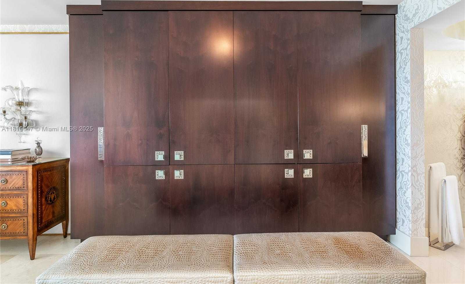 Small Image of 1331 BRICKELL BAY DR #2305, Miami Number 25