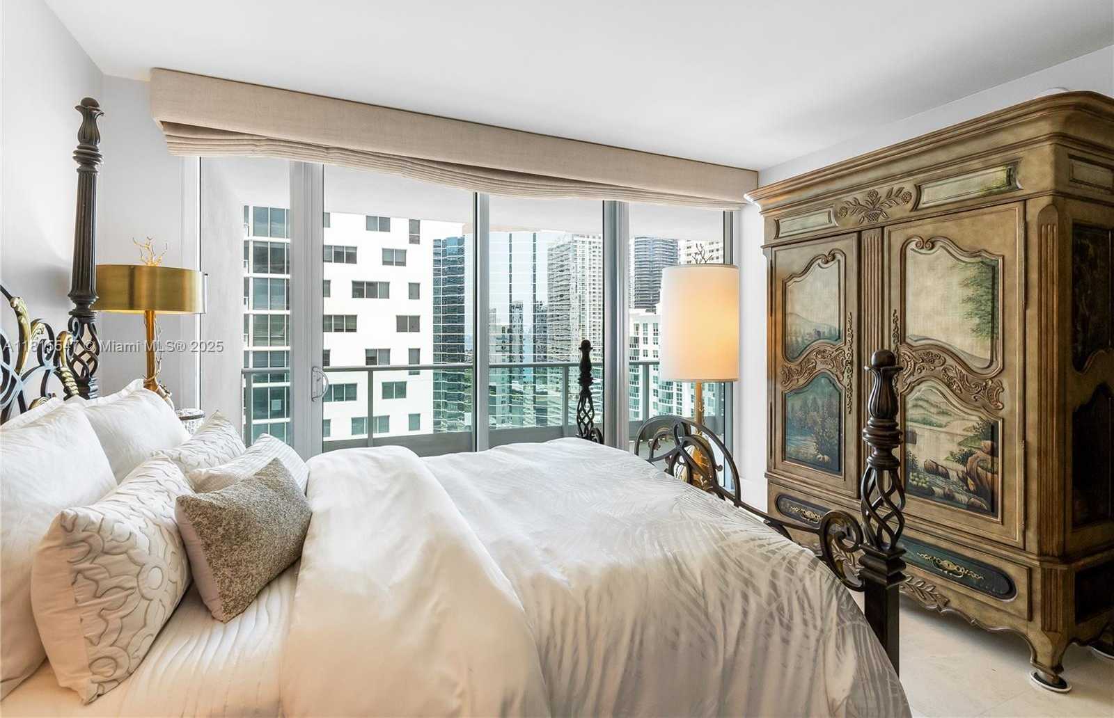Small Image of 1331 BRICKELL BAY DR #2305, Miami Number 40
