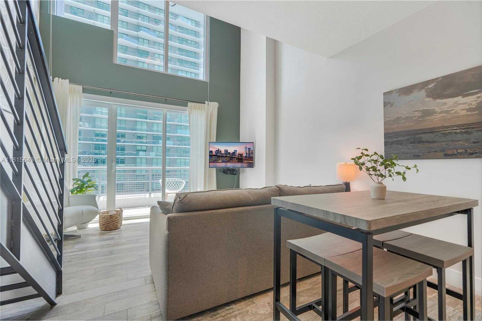 Small Image of 60 SOUTH WEST 13TH ST #2410, Miami Number 10