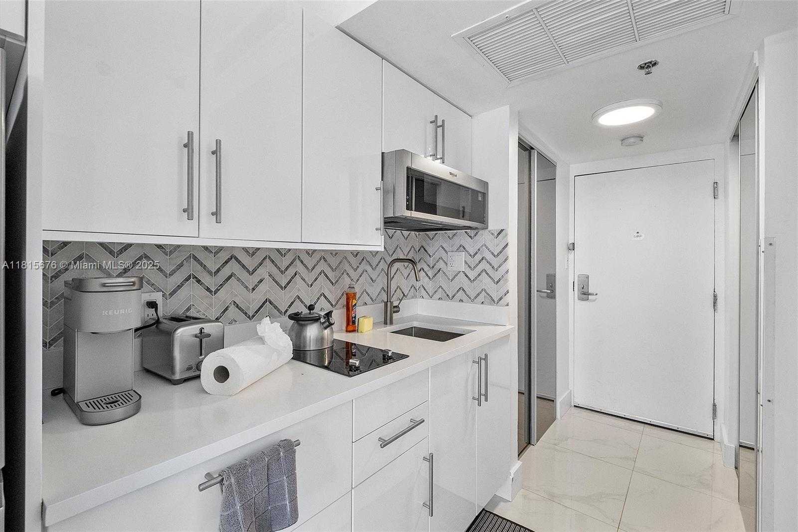 Small Image of 19201 COLLINS AVE #306, Sunny Isles Beach Number 10