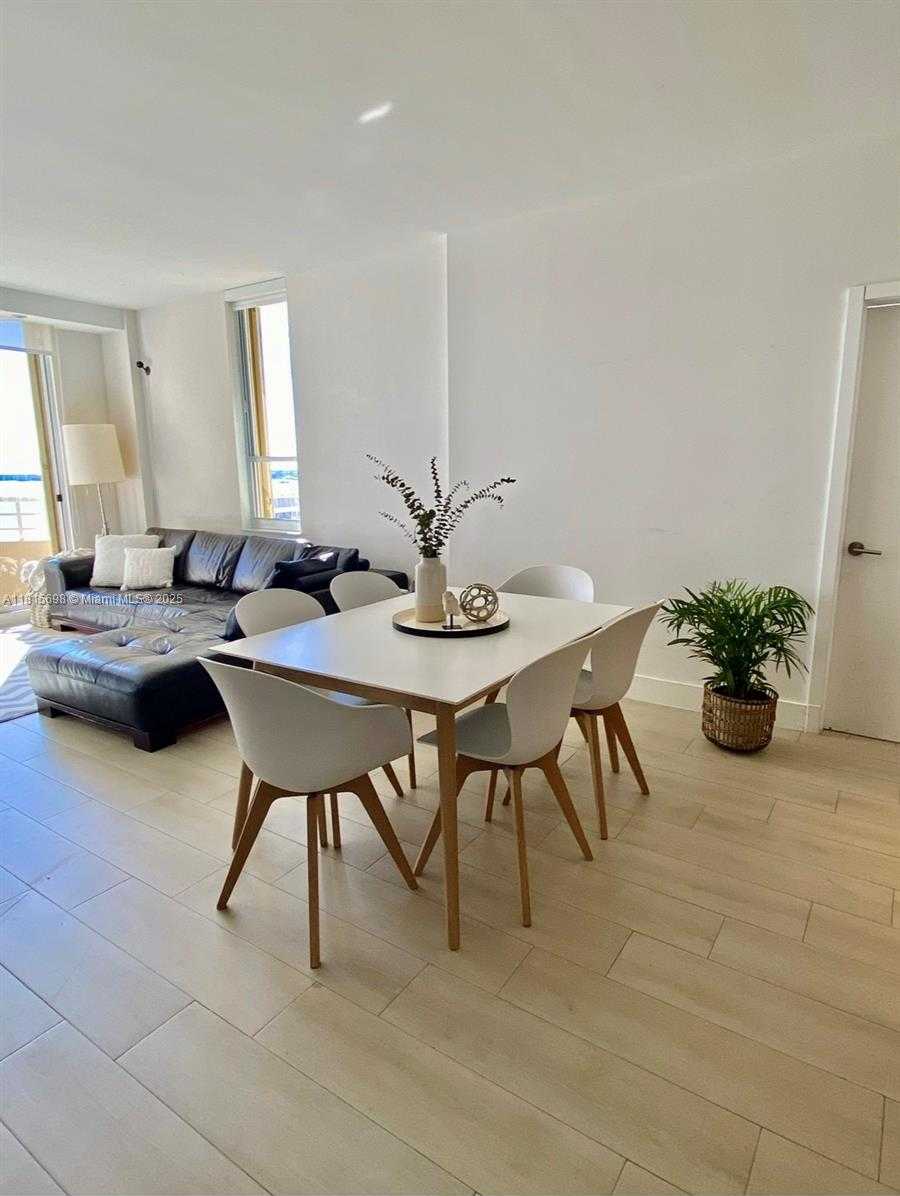Small Image of 888 BRICKELL KEY DR #2209, Miami Number 2