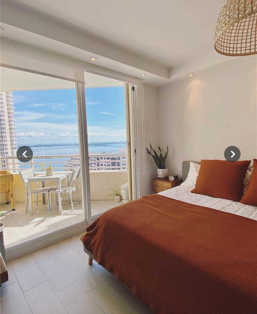 Small Image of 888 BRICKELL KEY DR #2209, Miami Number 5
