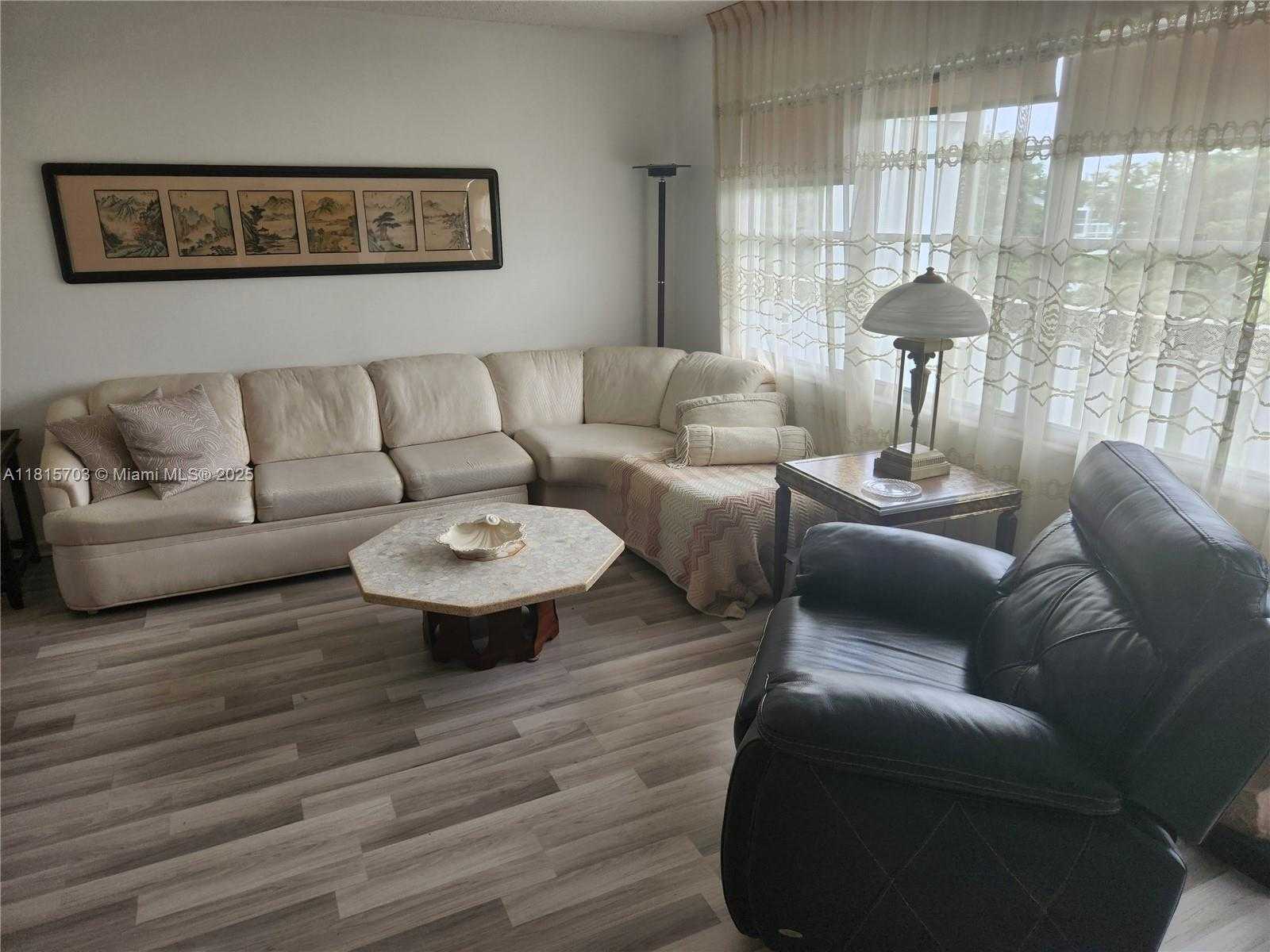 Small Image of 4144 CAMBRIDGE G #4144, Deerfield Beach Number 4