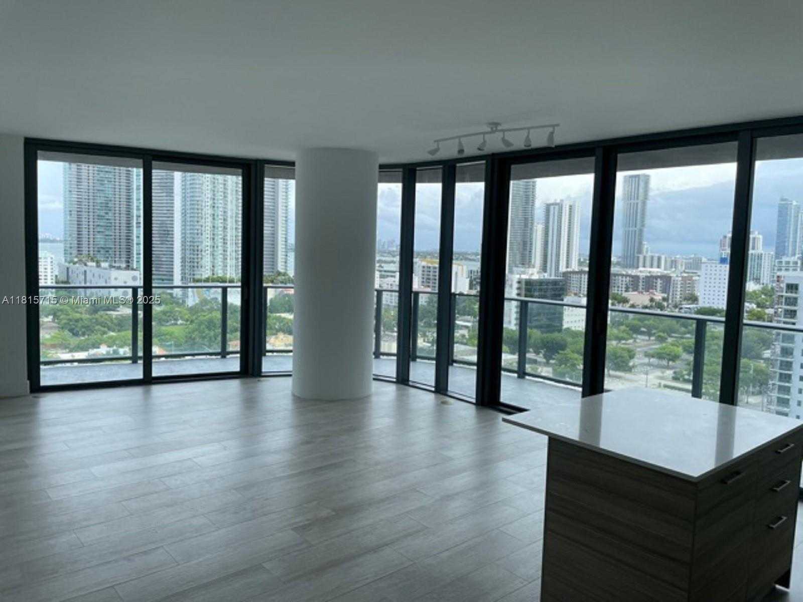 Small Image of 121 NORTH EAST 34TH ST #1604, Miami Number 13