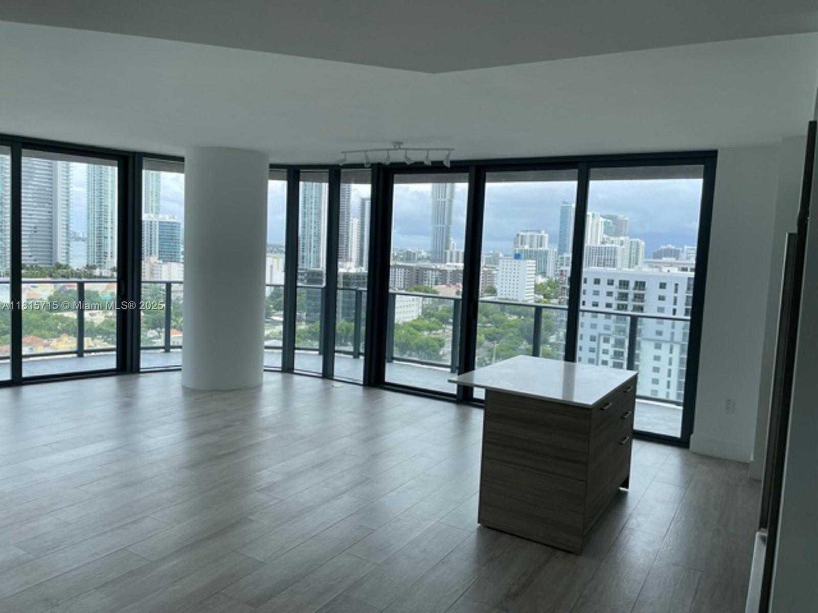 Small Image of 121 NORTH EAST 34TH ST #1604, Miami Number 21