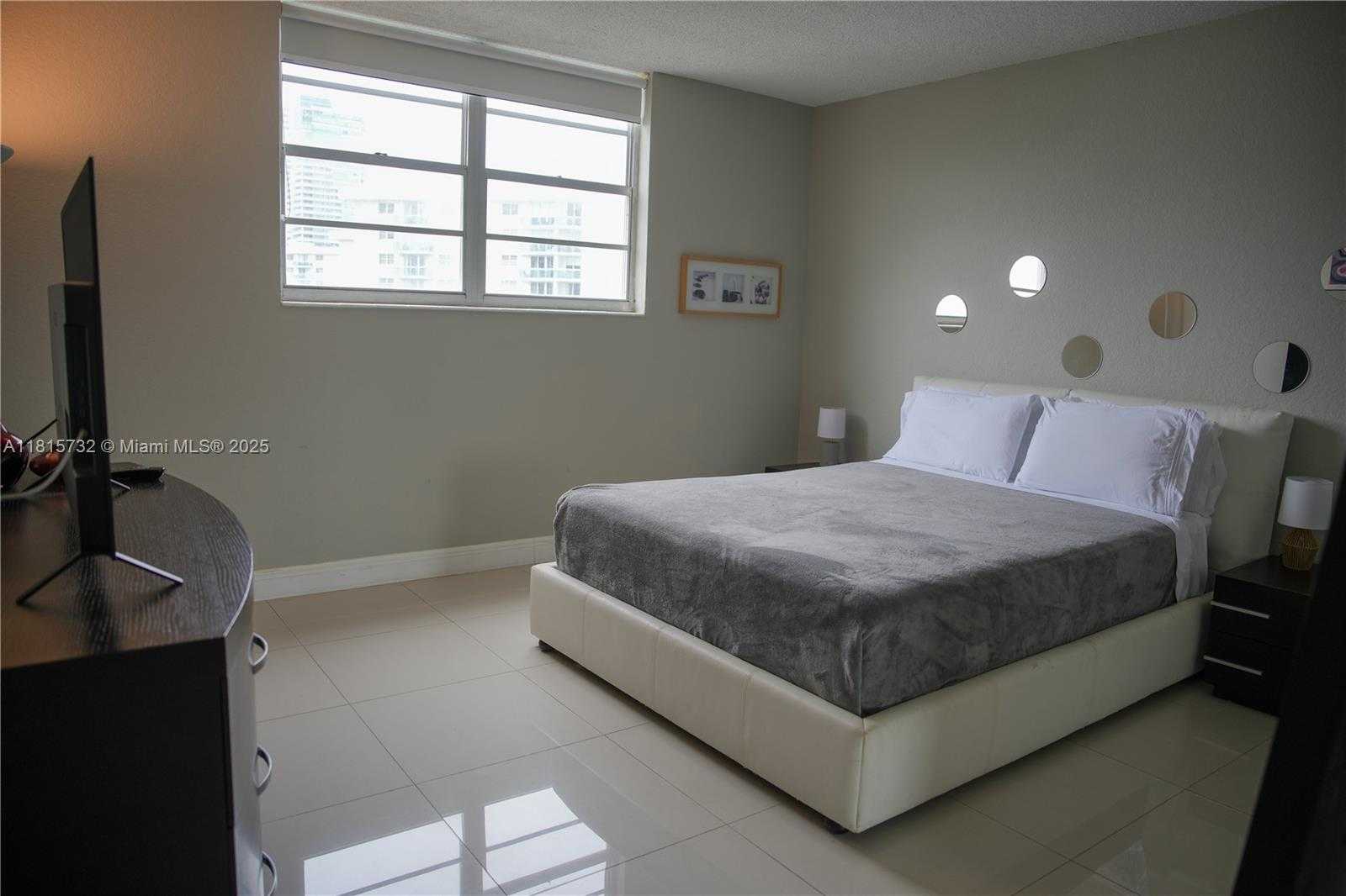 Small Image of 4001 SOUTH OCEAN DR #11A, Hollywood Number 12