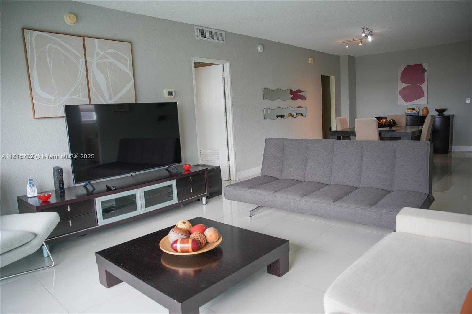 Small Image of 4001 SOUTH OCEAN DR #11A, Hollywood Number 8