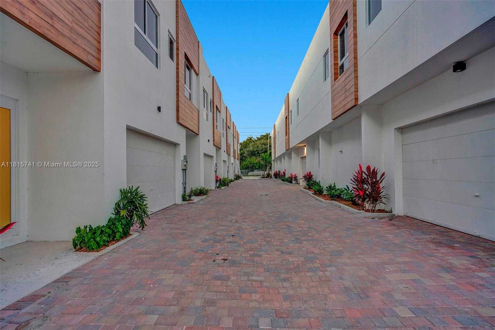 Small Image of 1801 NORTH EAST 13TH ST #1823, Fort Lauderdale Number 15