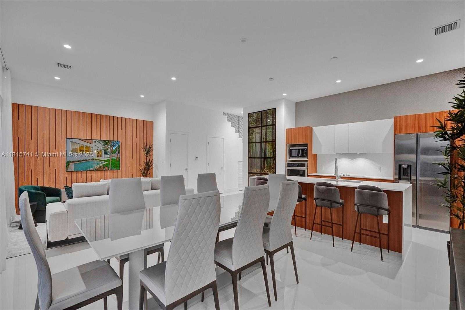 Small Image of 1801 NORTH EAST 13TH ST #1823, Fort Lauderdale Number 3