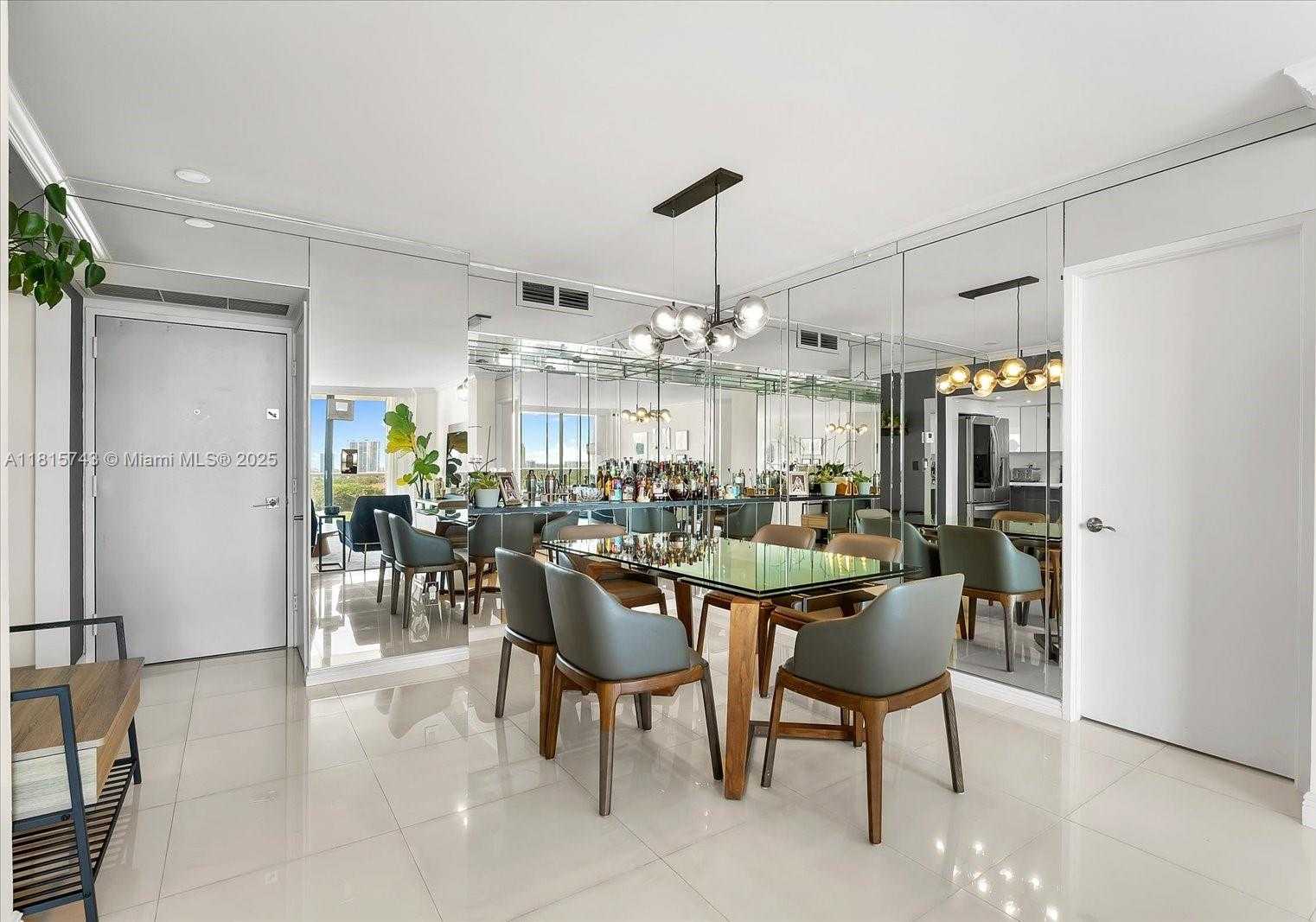 Small Image of 3701 NORTH COUNTRY CLUB DR #1407, Aventura Number 10