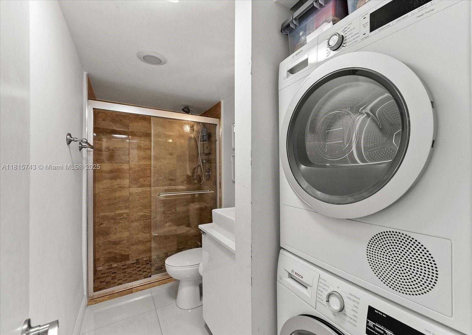 Small Image of 3701 NORTH COUNTRY CLUB DR #1407, Aventura Number 22